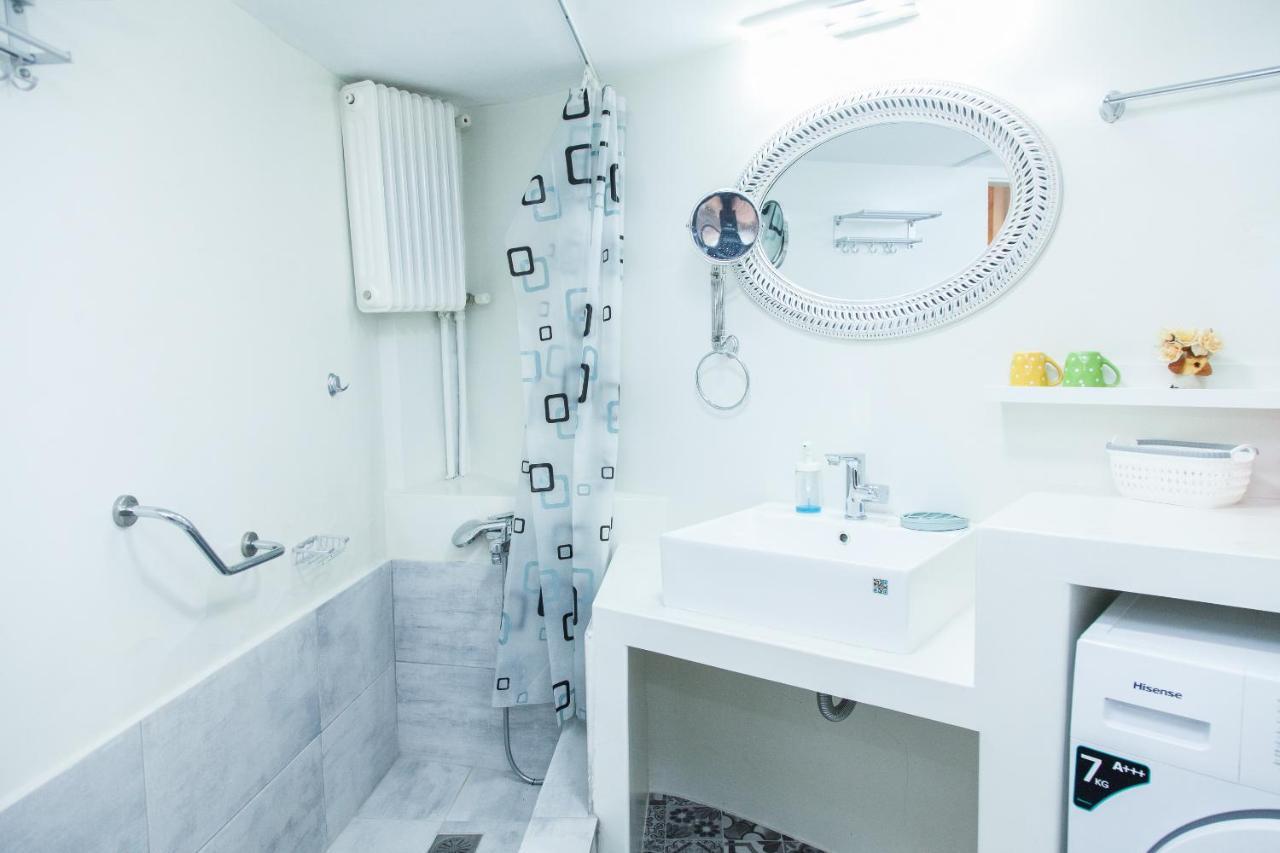 Beautiful Apartment In Pagkrati -Gtd95601 Atenas Exterior foto